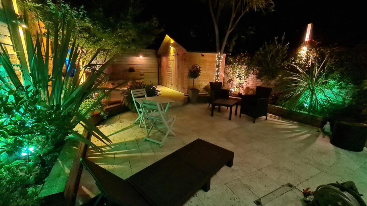 Cottage Grove Homestay rooms Portsmouth Buitenkant foto